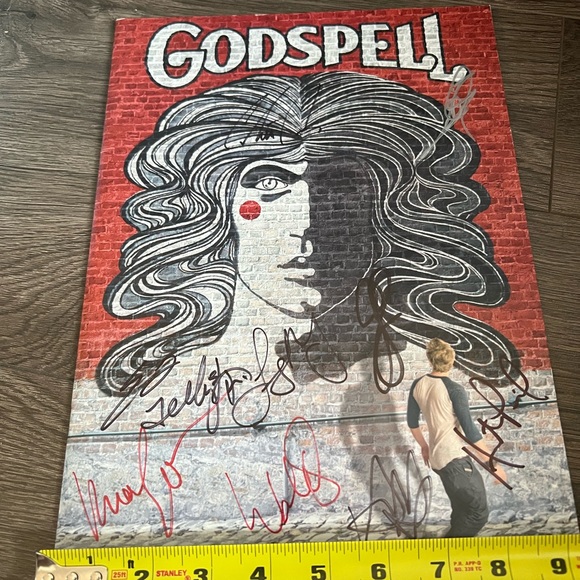 Godspell Program - signed by cast - Picture 3 of 6